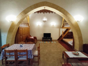 Grandma Maria's house: cozy mix of old and new - Dodekanes Soroni